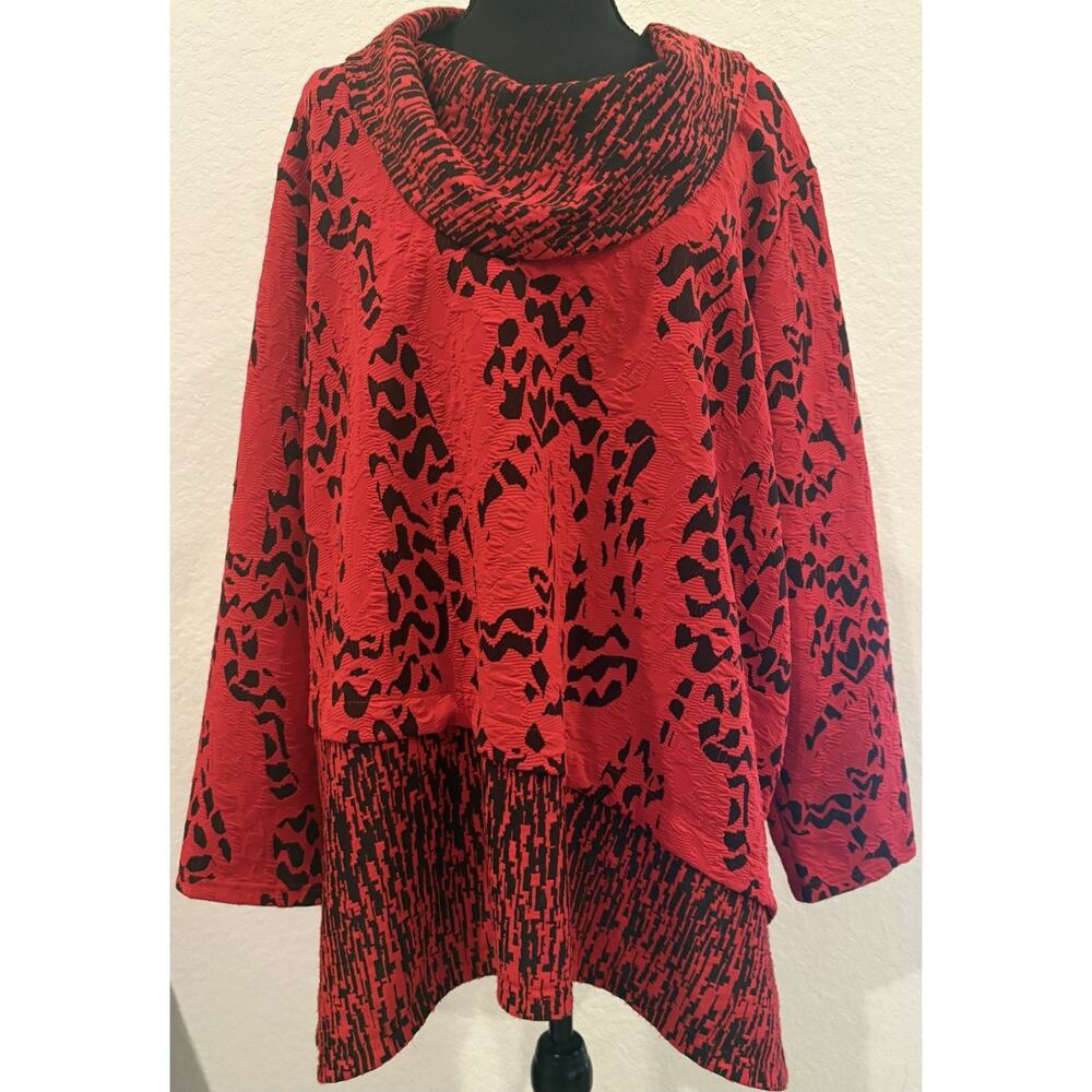 Ali Miles Red and Black Cowl Neck Textured Tunic Size 2X